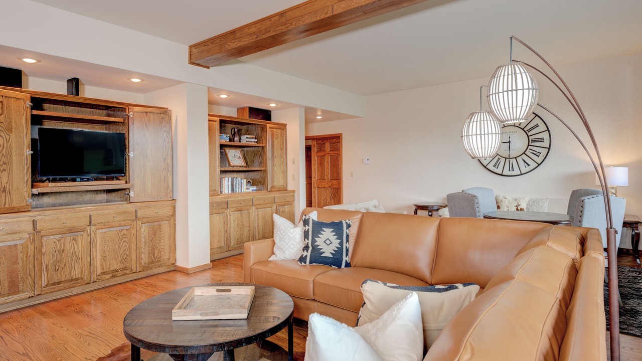Photo of Others in Big Sky Meadow Village