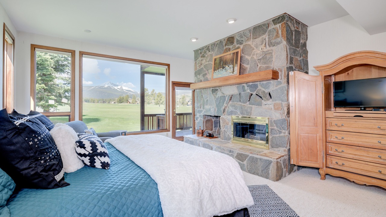 Photo of Others in Big Sky Meadow Village