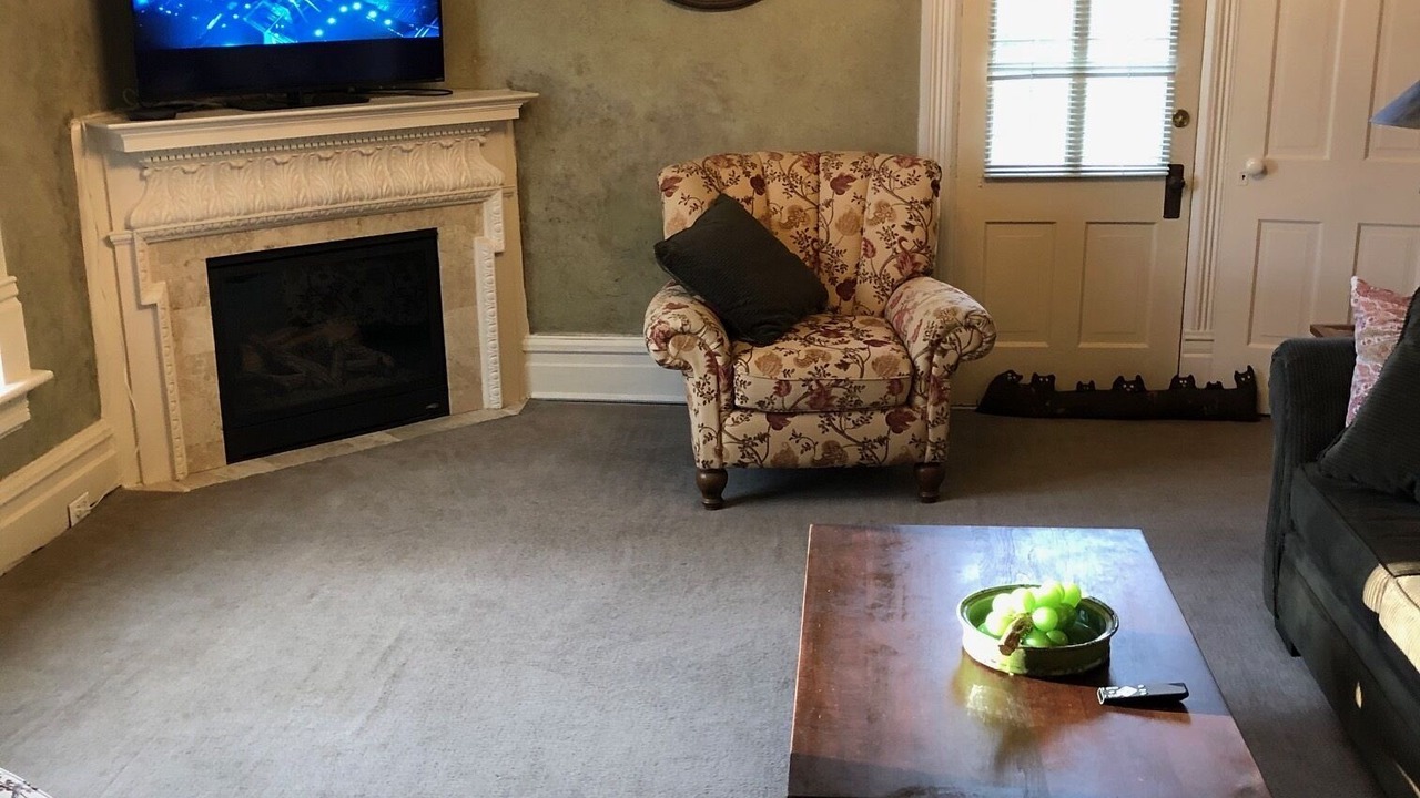Photo of Livingroom in Farmington