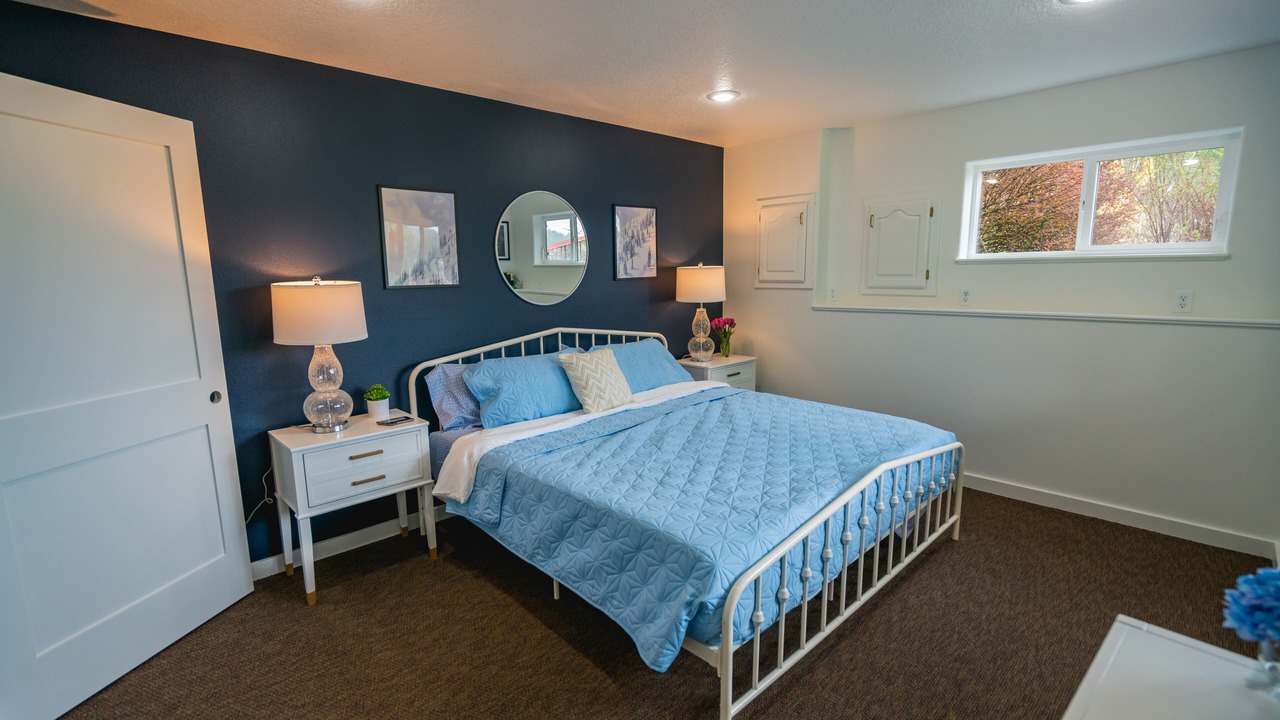Photo of Bedroom in Troy