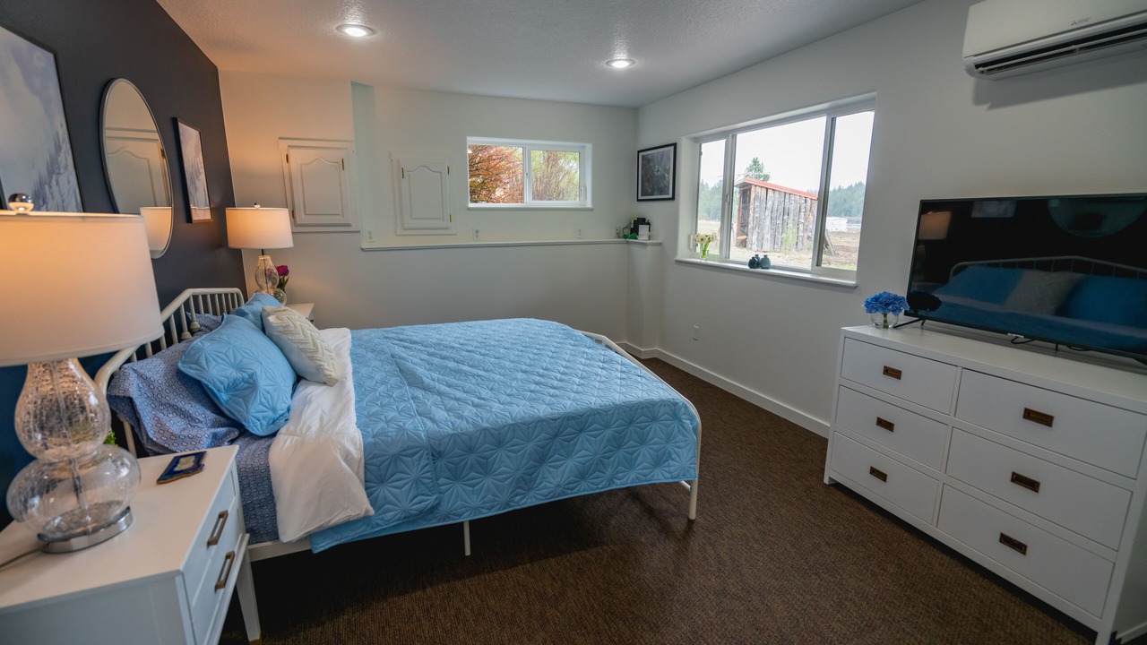 Photo of Bedroom in Troy