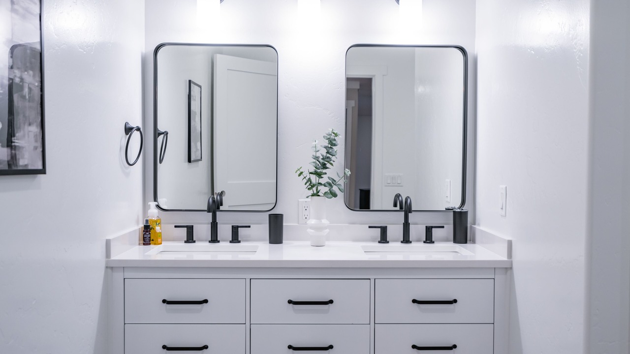 Photo of Bathroom in Troy
