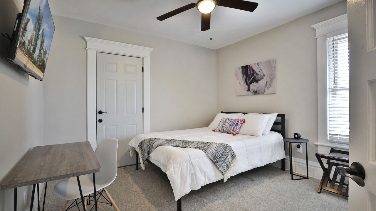Photo of Bedroom in Olde Towne East