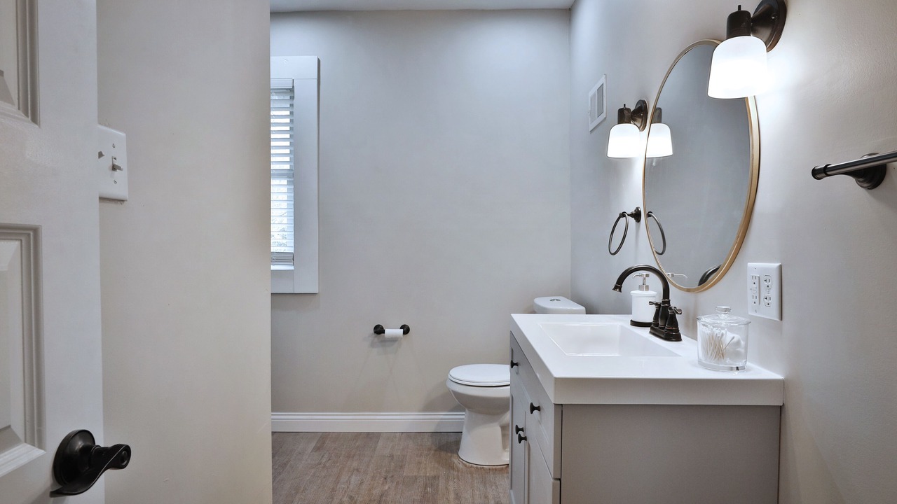 Photo of Bathroom in Olde Towne East