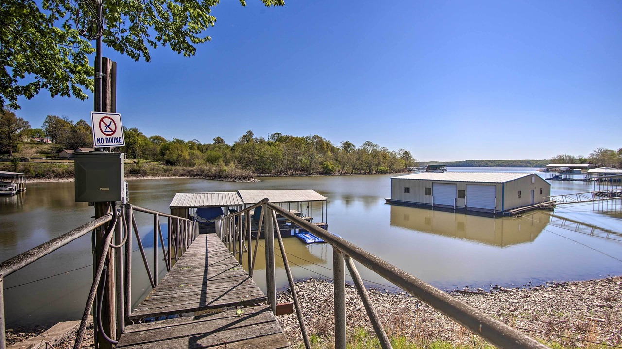 Photo of Outdoor in Cleora