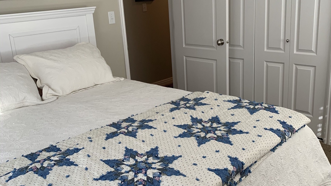 Photo of Bedroom in North Logan