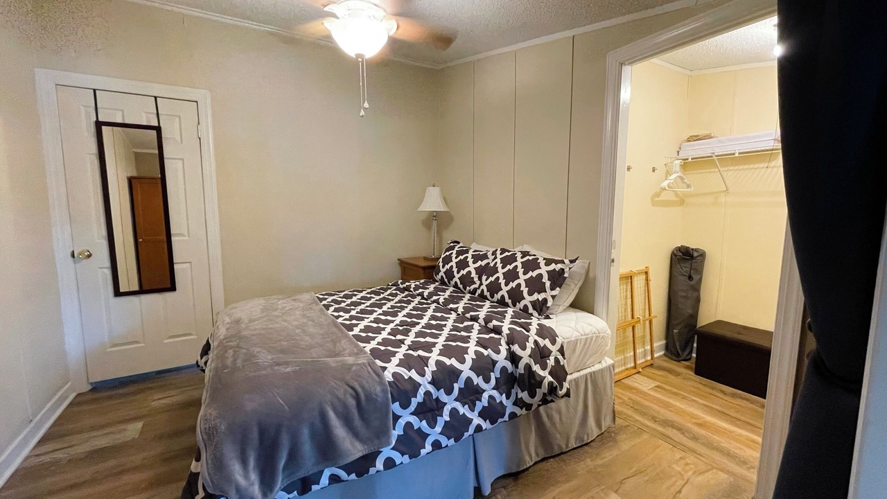 Photo of Bedroom in Ridgeway