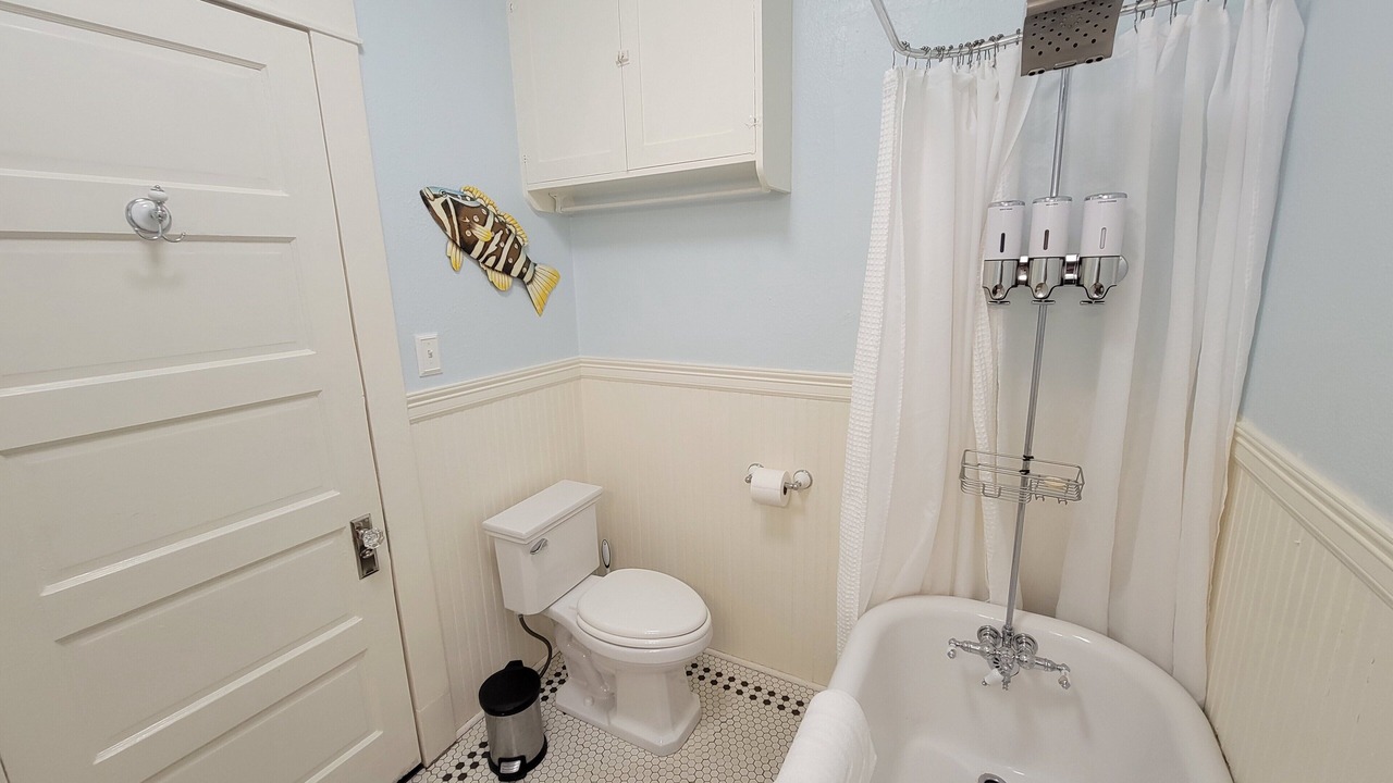 Photo of Bathroom in Galveston