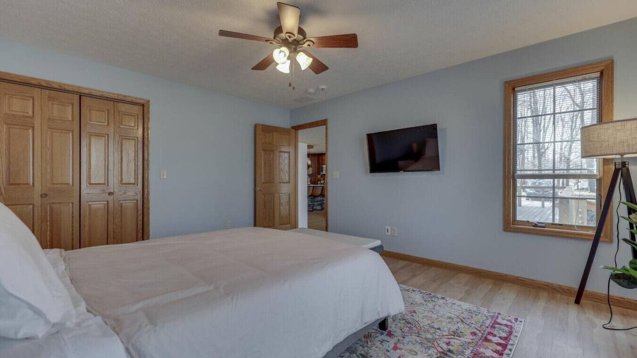 Photo of Bedroom in Gnaw Bone