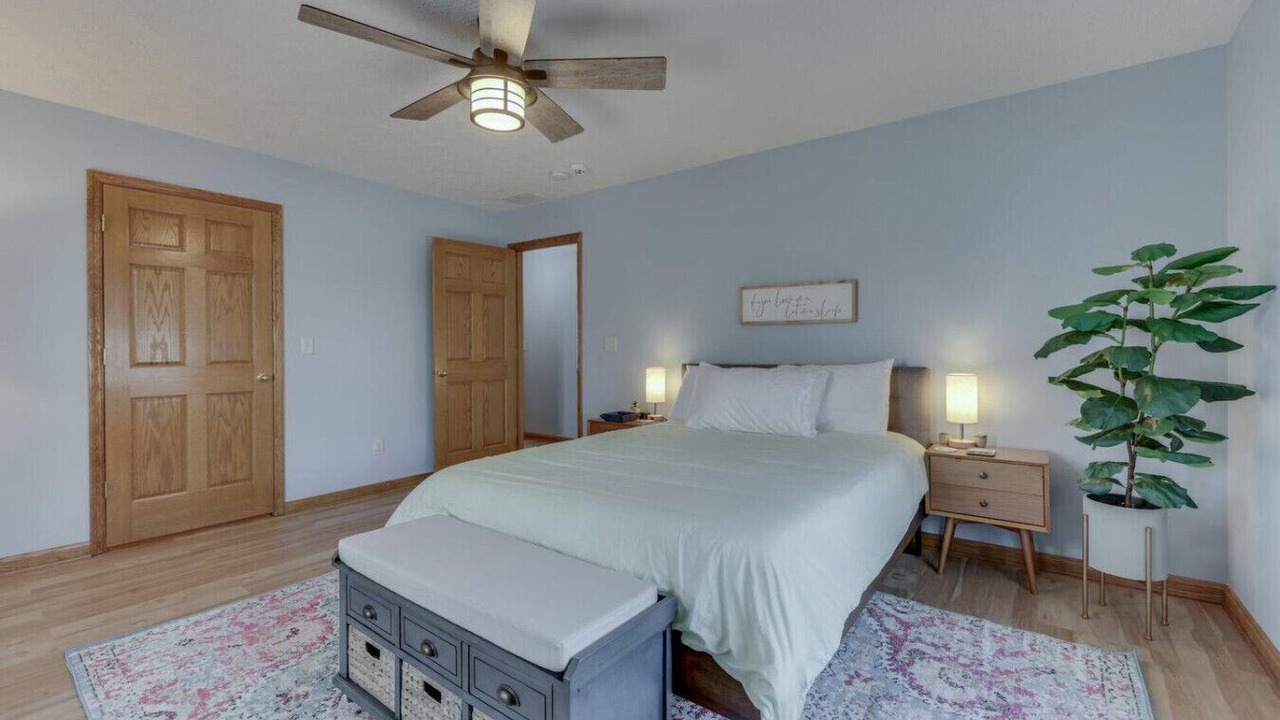 Photo of Bedroom in Gnaw Bone