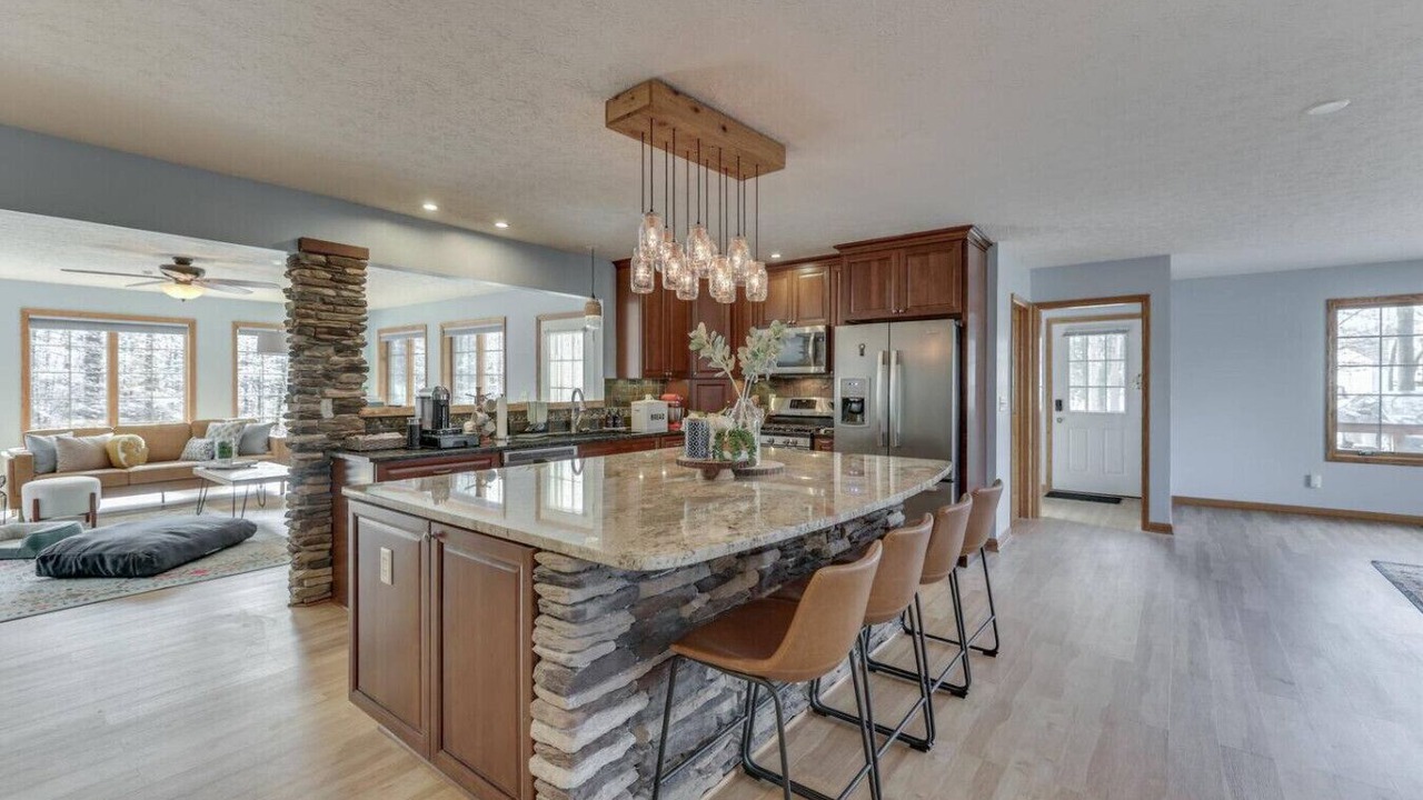 Photo of Kitchen in Gnaw Bone