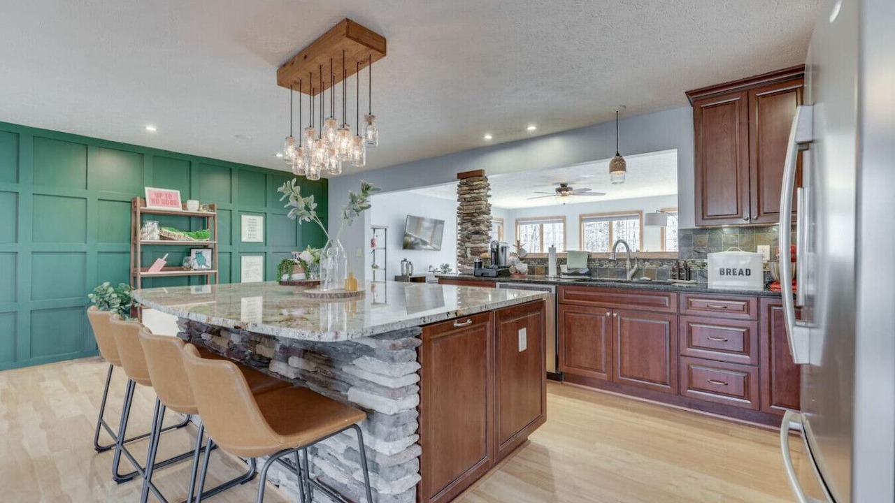 Photo of Kitchen in Gnaw Bone
