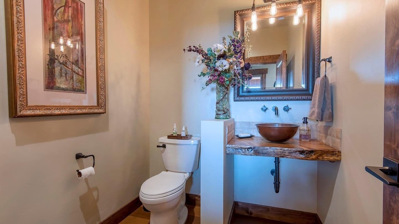 Photo of Bathroom in Hastings Farm