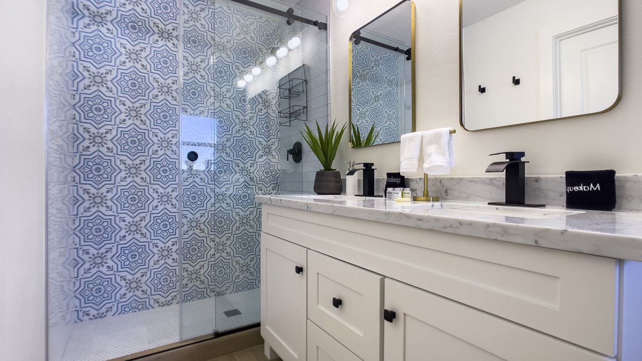 Photo of Bathroom in Scottsdale Highlands Estates No. 03