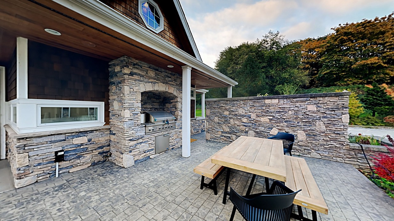 Photo of Outdoor in Clinton