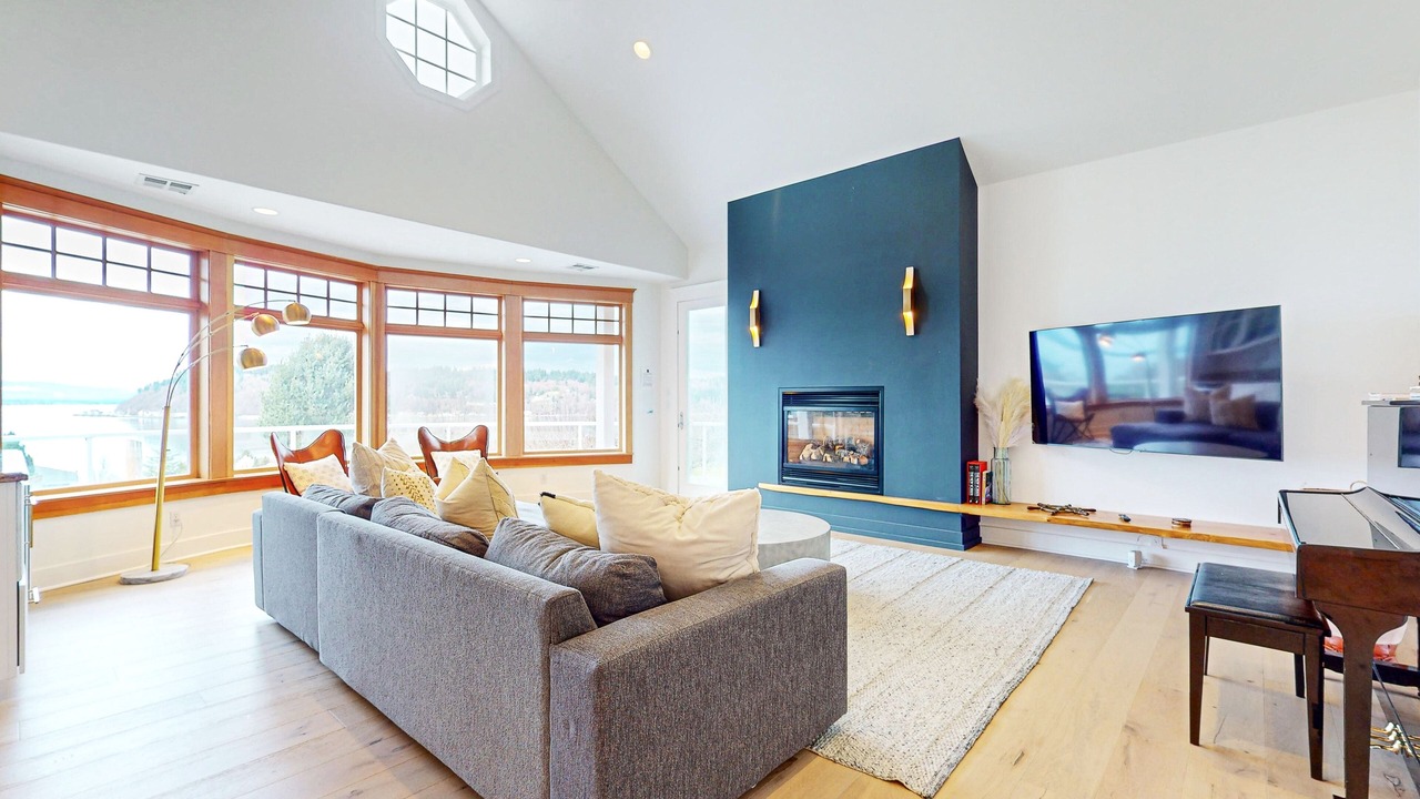 Photo of Livingroom in Clinton