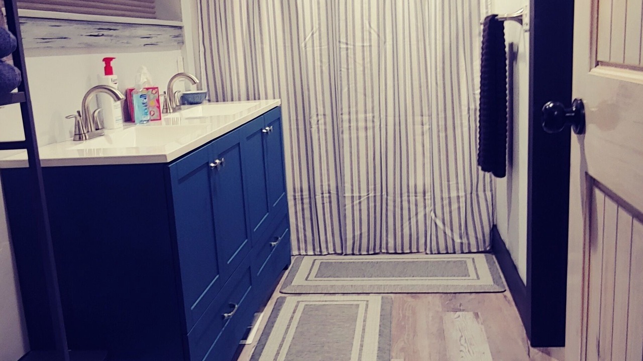 Photo of Bathroom in Riggins