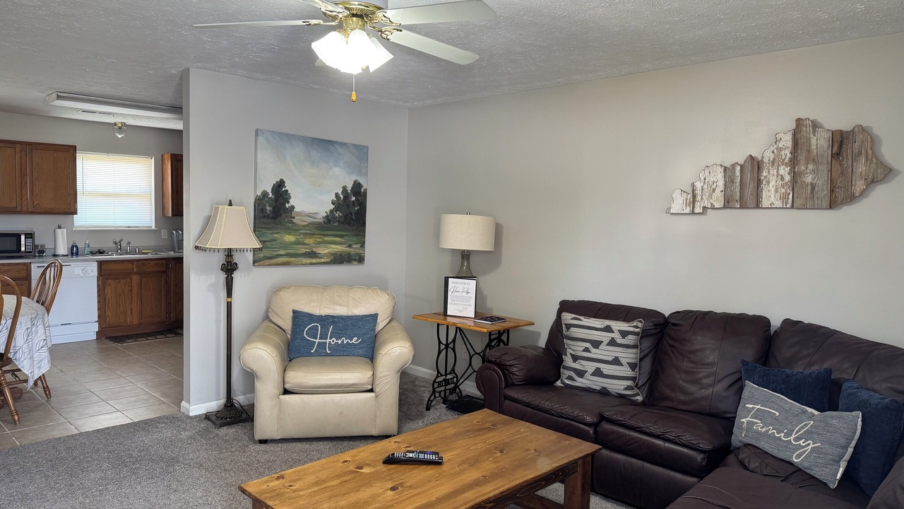 Photo of Livingroom in Dry Ridge