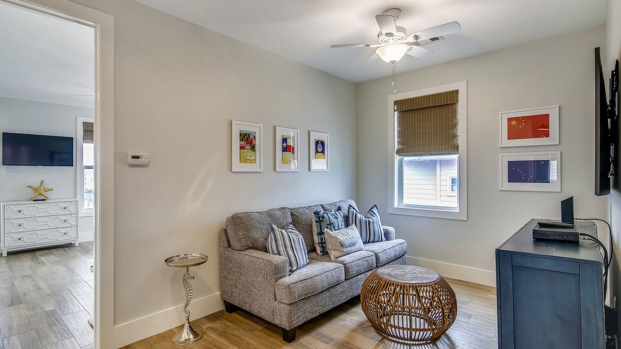 Photo of Bedroom in Beachside Village