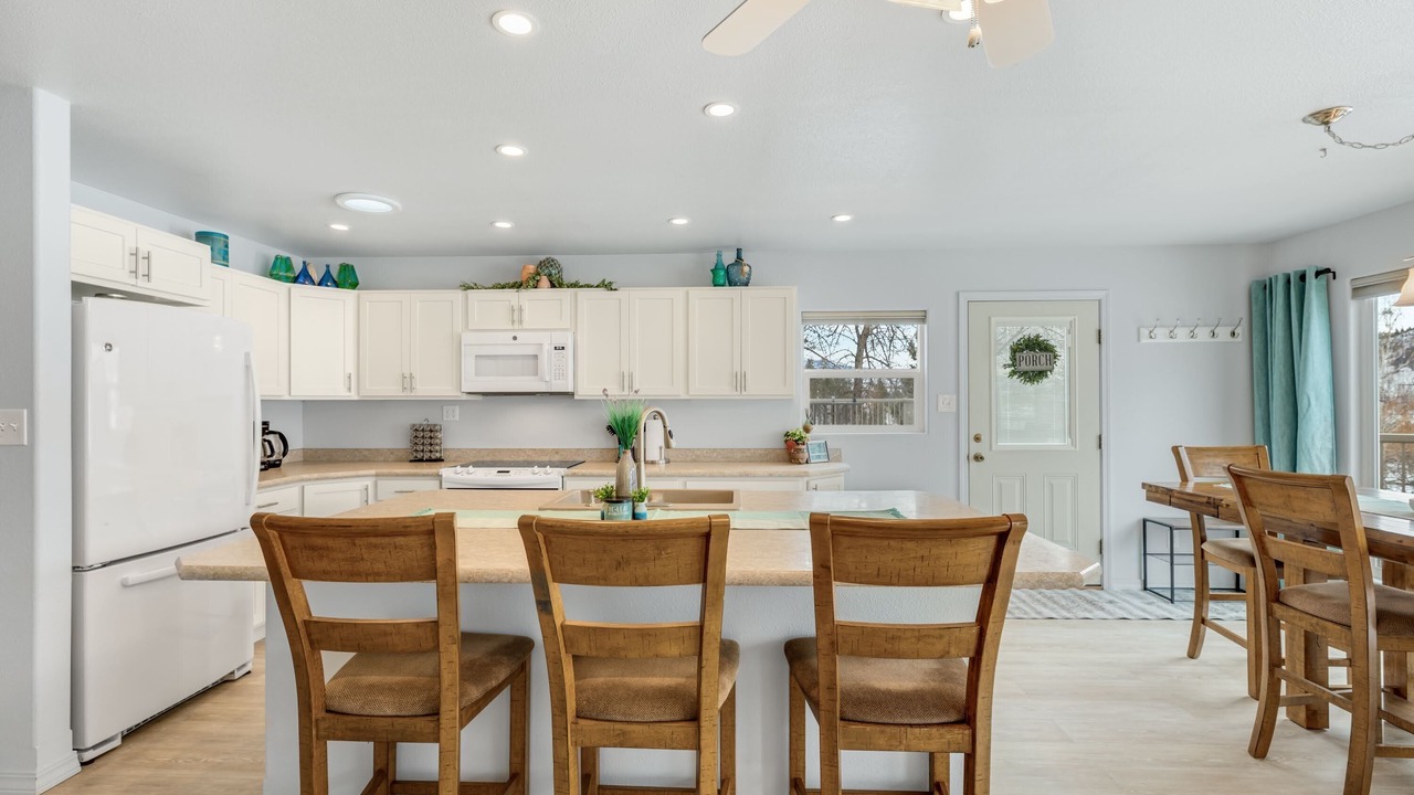 Photo of Kitchen in Wolf Creek