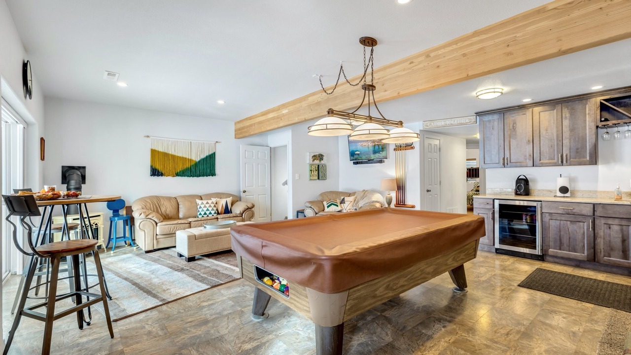 Photo of Livingroom in Wolf Creek