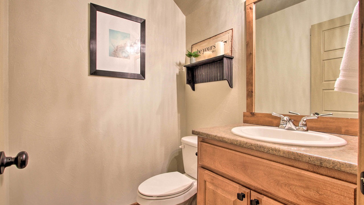 Photo of Bathroom in Four Corners