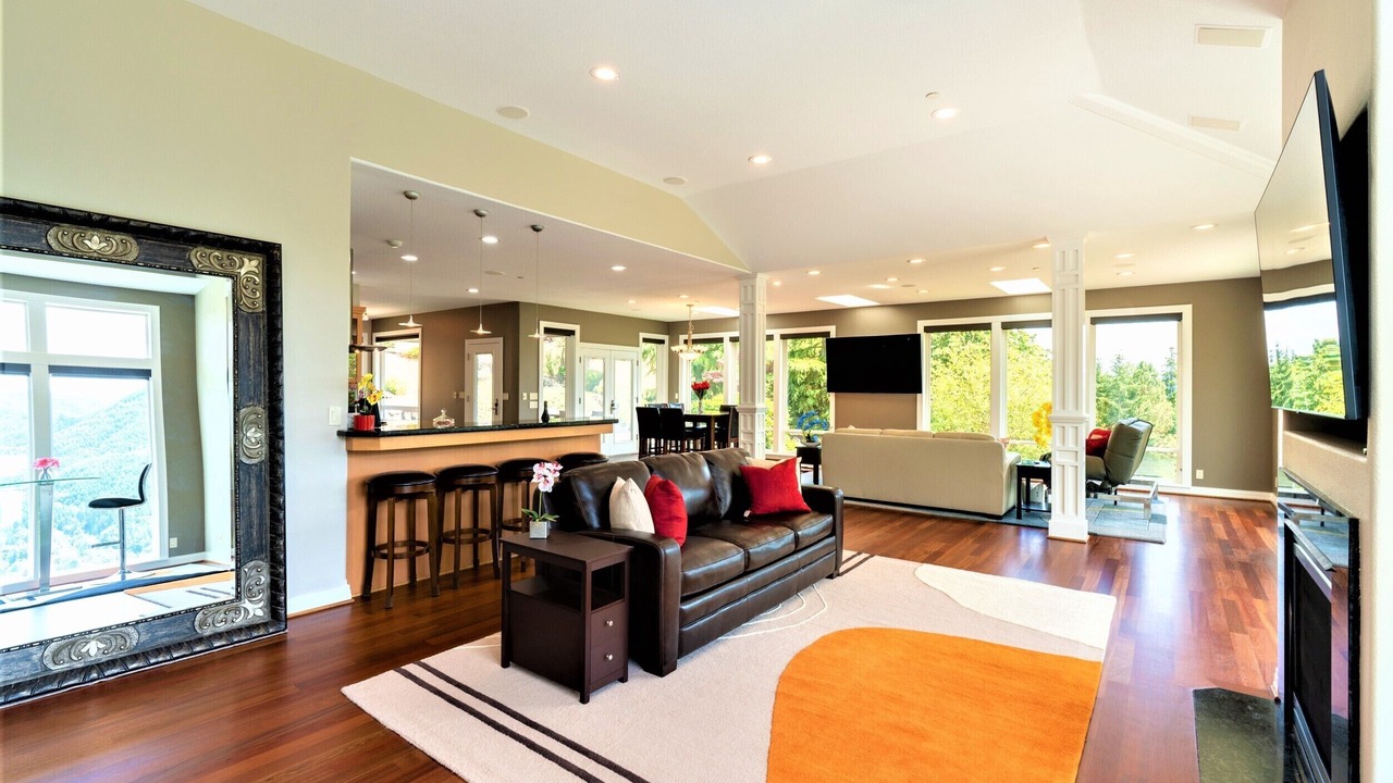 Photo of Livingroom in Forest Grove