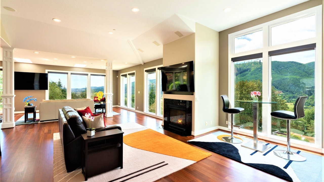 Photo of Livingroom in Forest Grove