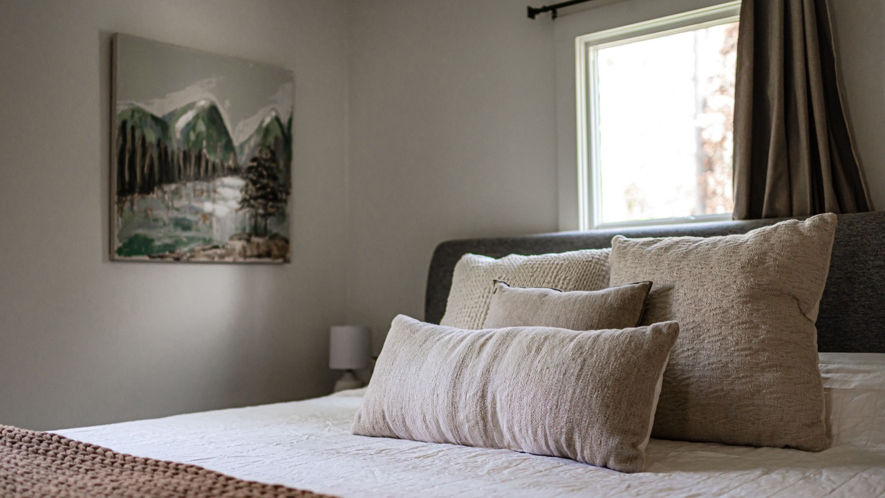 Photo of Bedroom in Franklin to the Fort