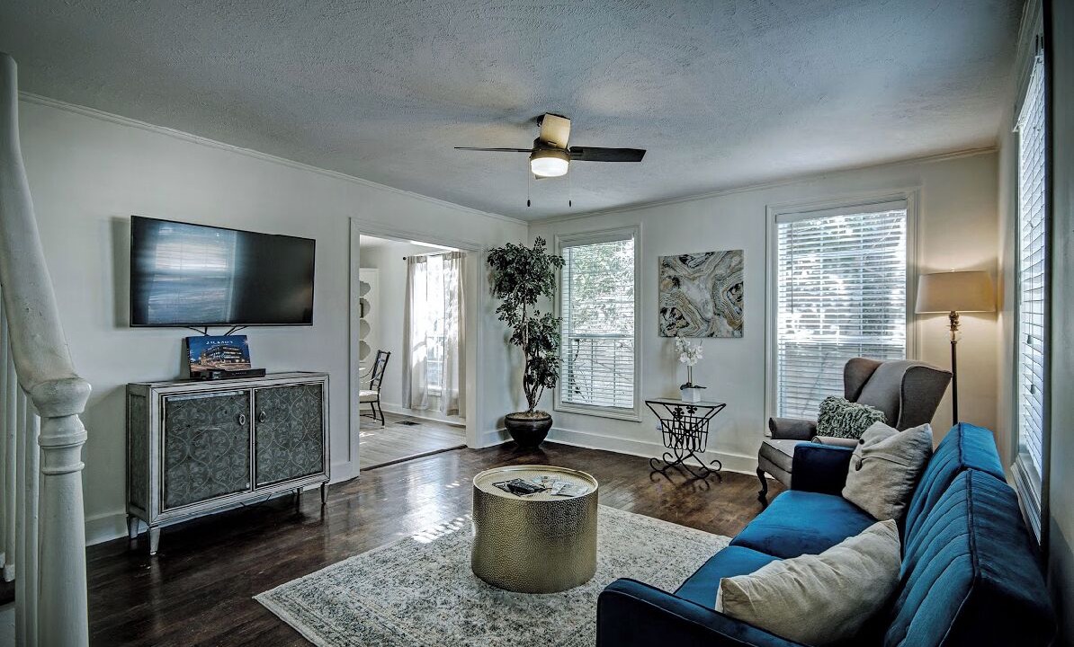 Photo of Livingroom in Fondren