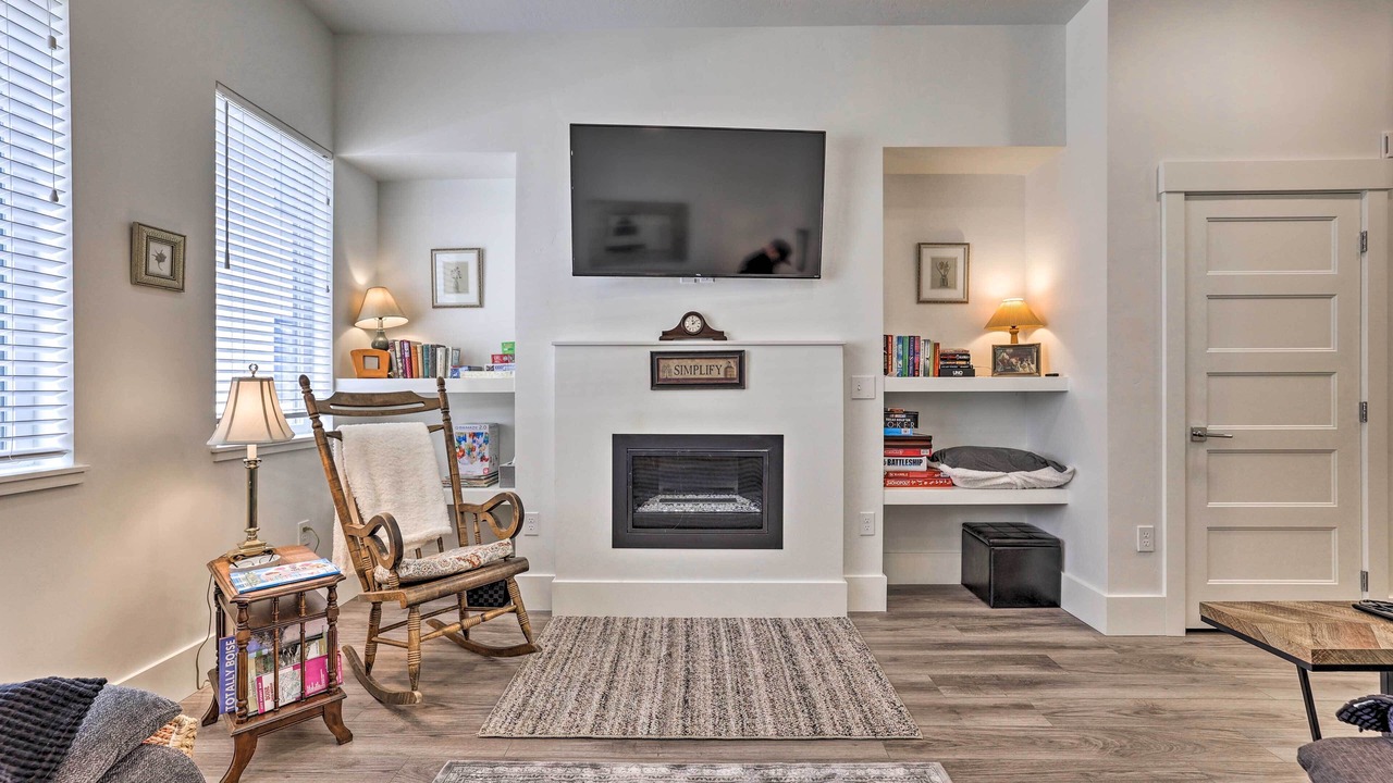 Photo of Livingroom in Veterans Park
