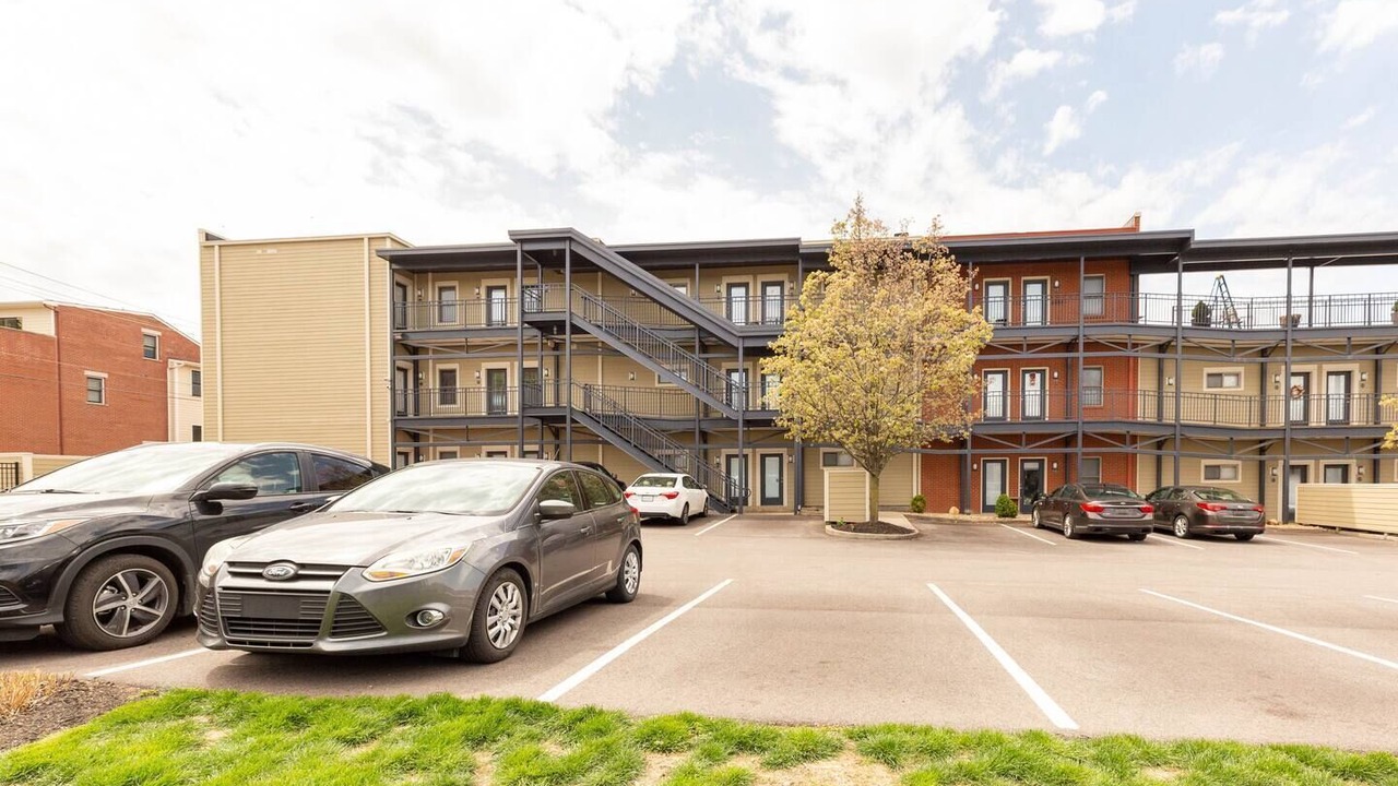 Photo of Outdoor in Licking Riverside