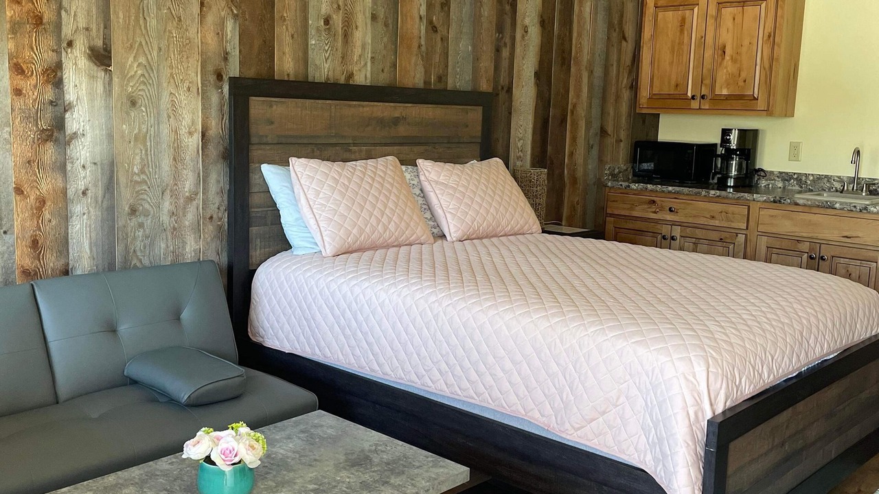 Photo of Bedroom in Gardiner