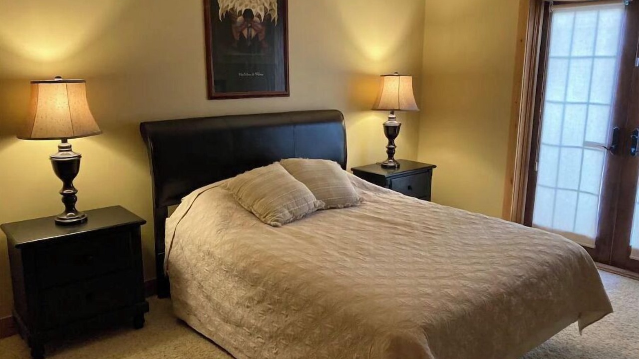 Photo of Bedroom in Kellogg