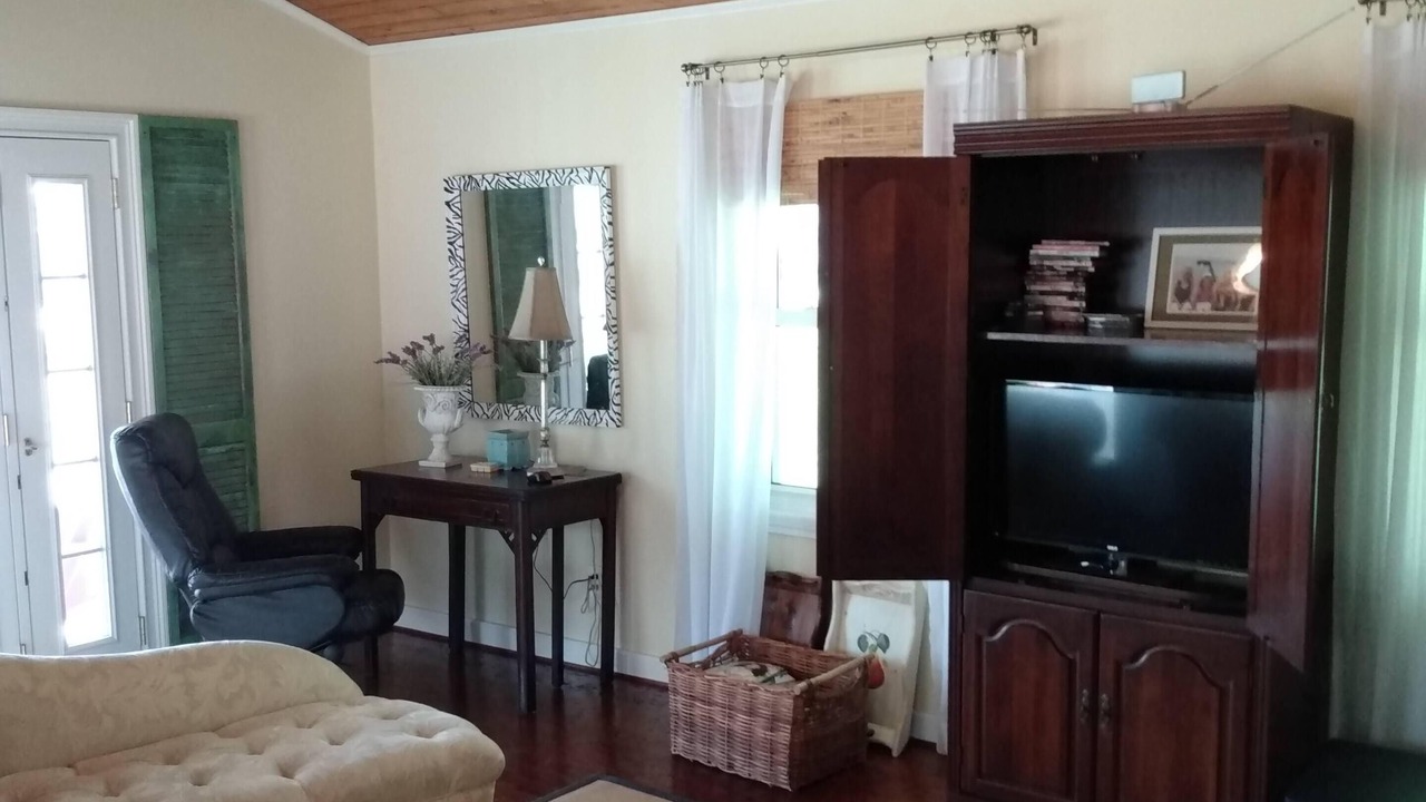 Photo of Livingroom in Lake Waccamaw