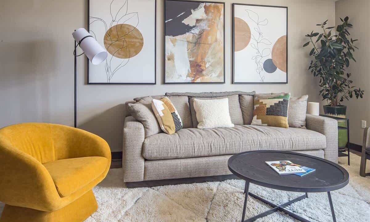 Photo of Livingroom in Big Sky