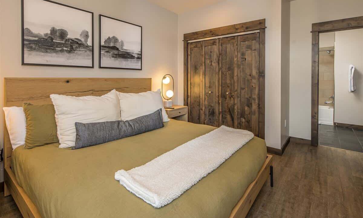 Photo of Bedroom in Big Sky