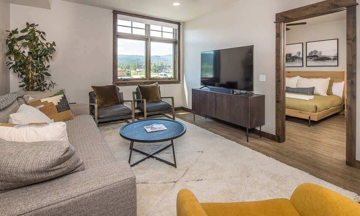 Photo of Livingroom in Big Sky