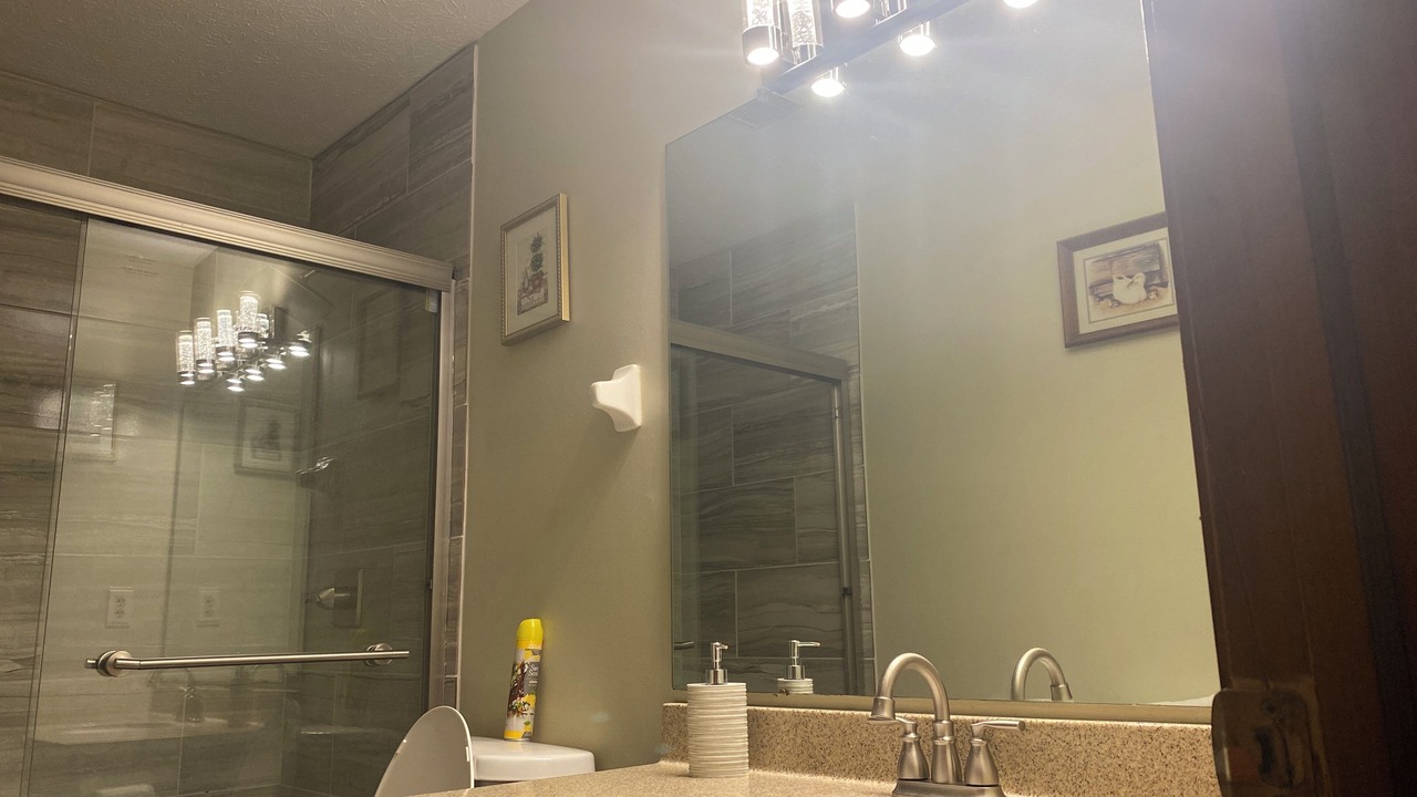 Photo of Bathroom in Reynoldsburg