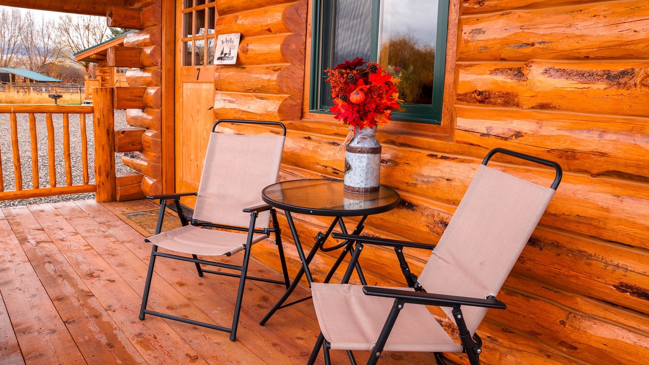 Photo of Outdoor in Salmon