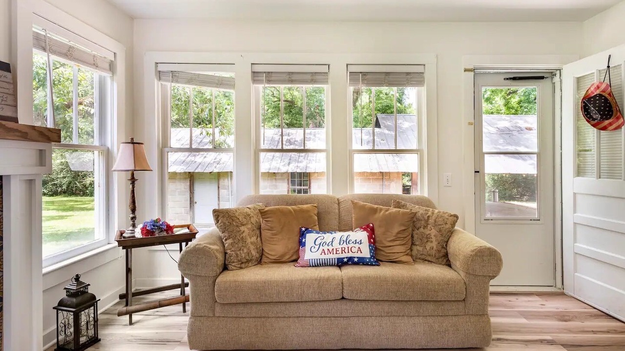 Photo of Livingroom in Stone County