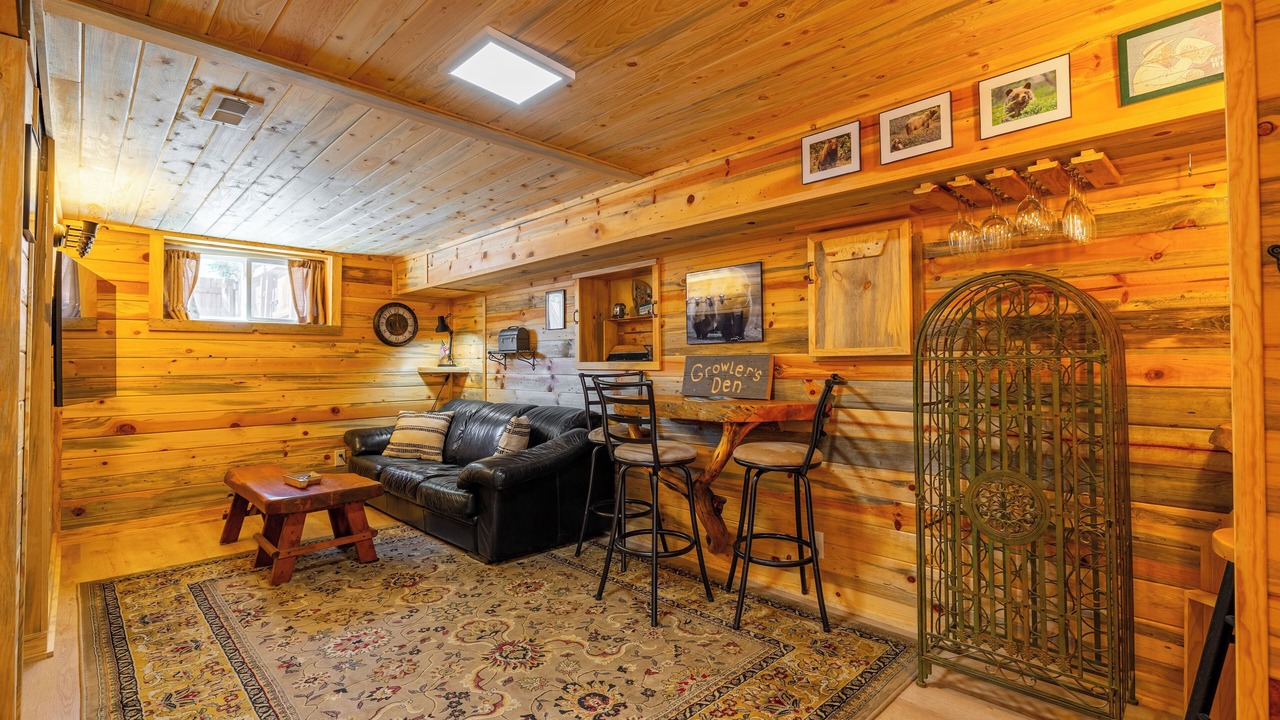 Photo of Bedroom in Cody