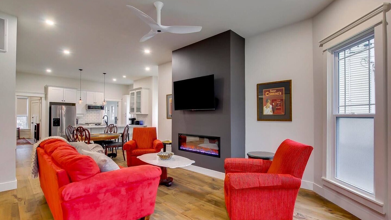Photo of Livingroom in Crescent Hill