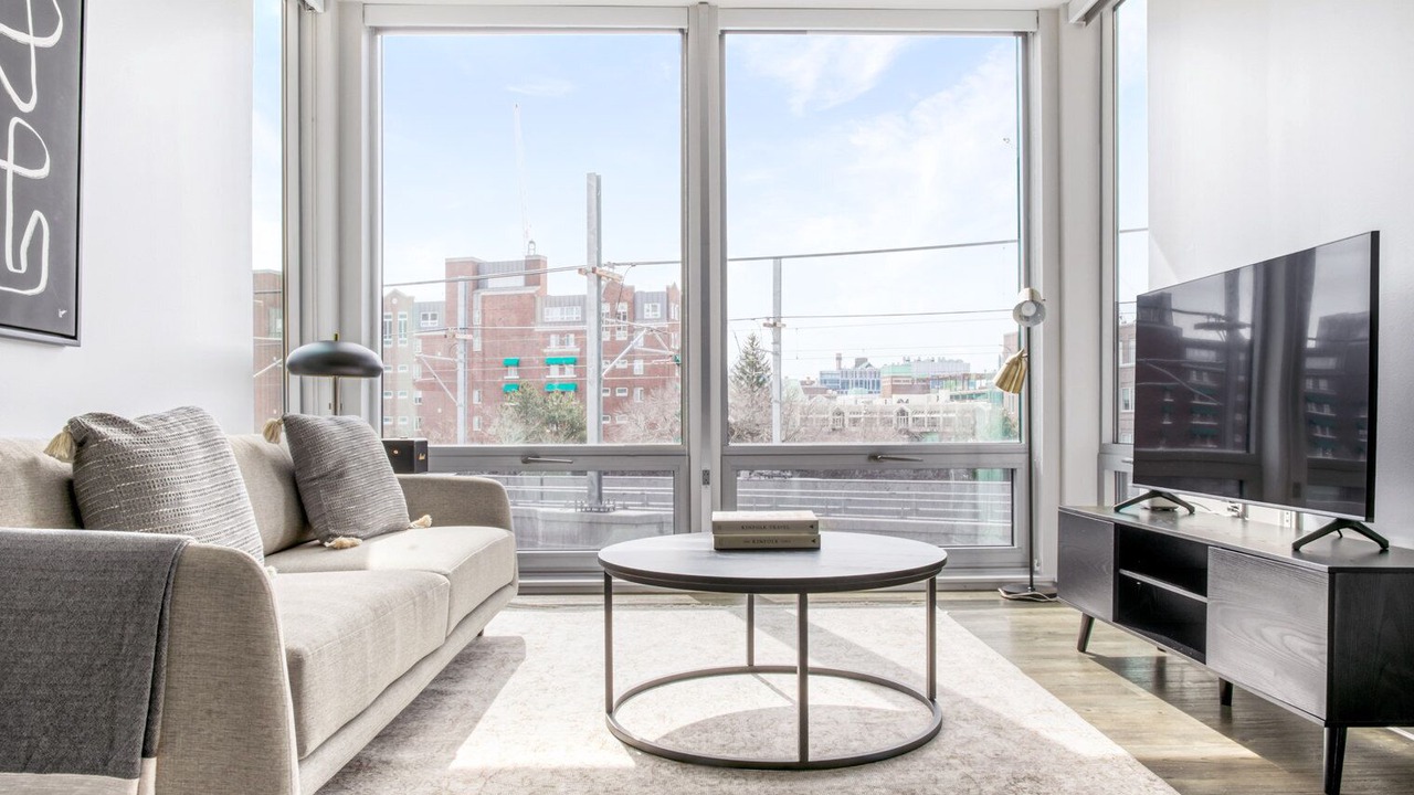 Photo of Livingroom in East Cambridge