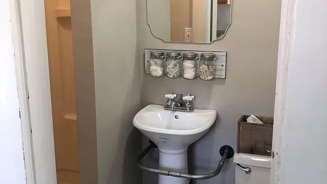 Photo of Bathroom in Powell
