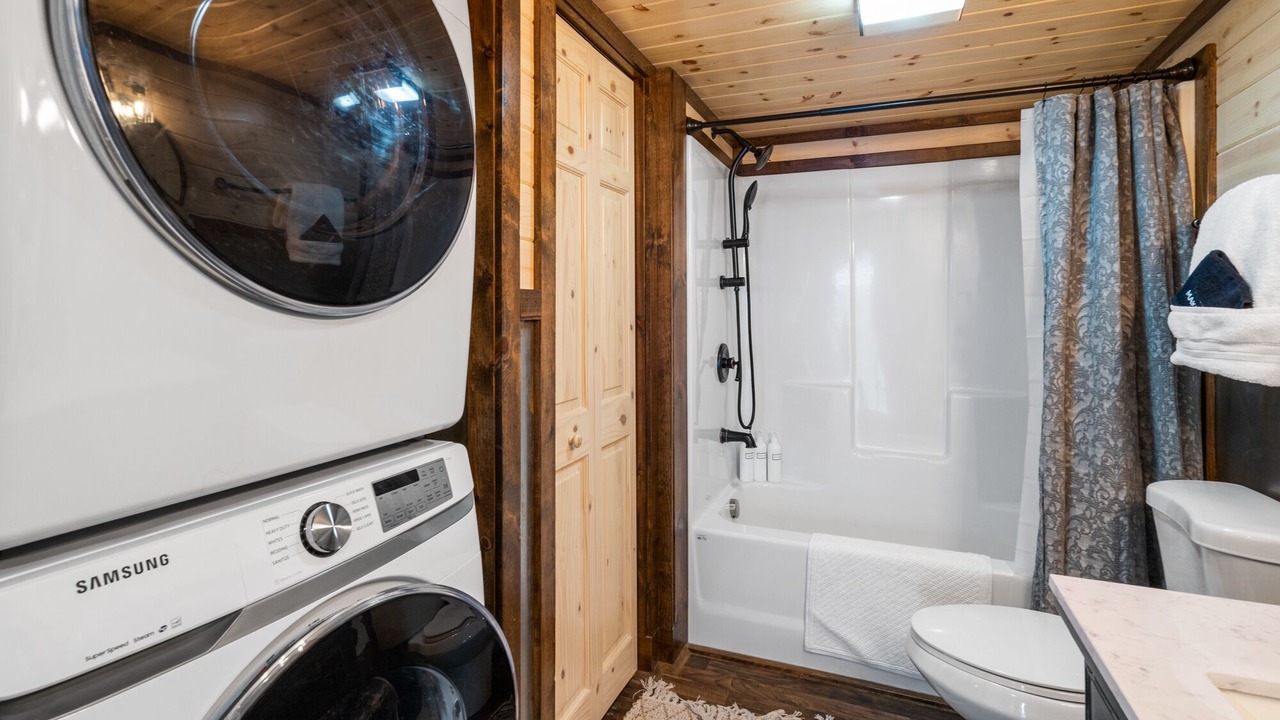 Photo of Bathroom in Big Timber