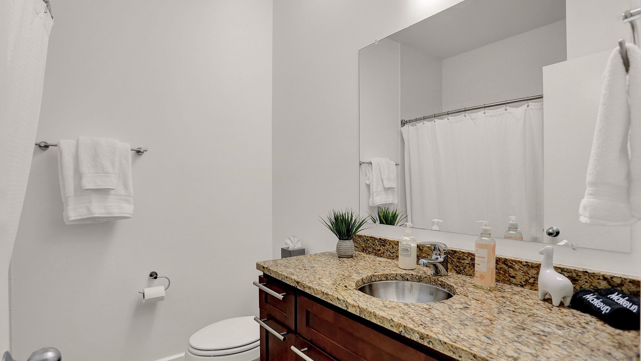 Photo of Bathroom in St. Joseph Historic Neighborhood