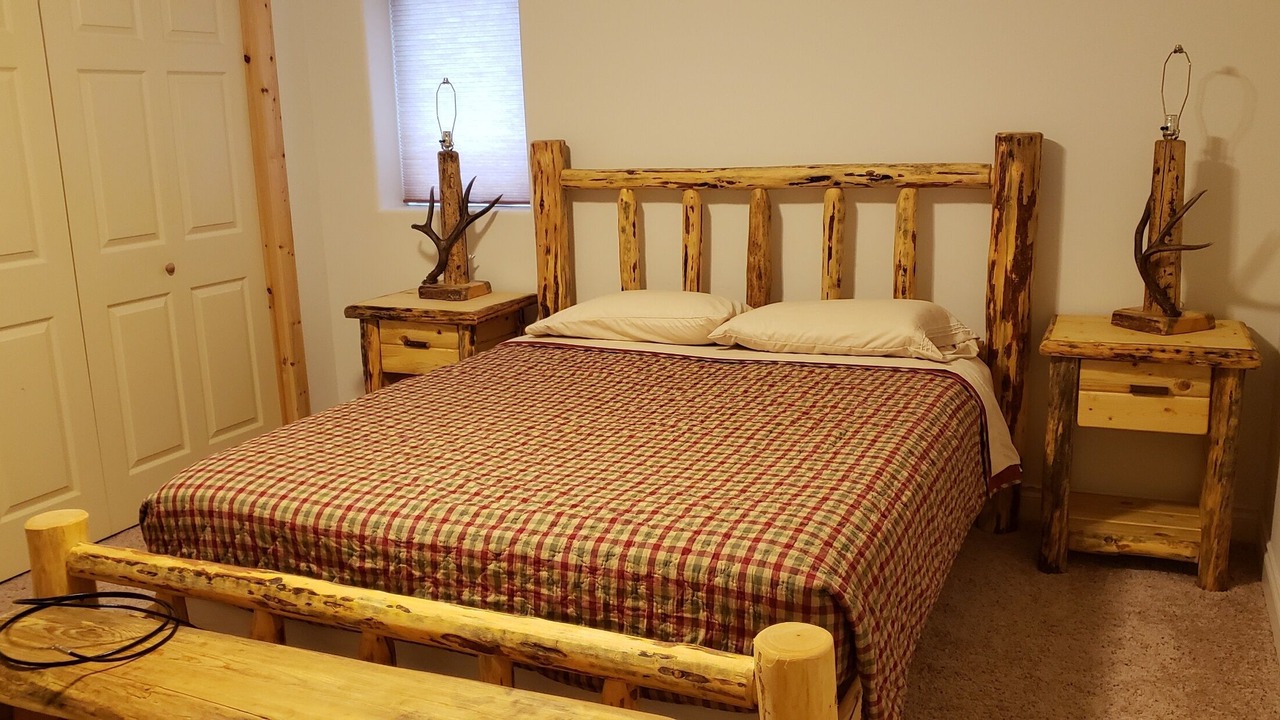 Photo of Bedroom in Cascade