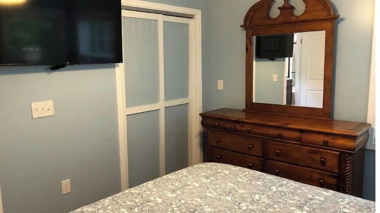 Photo of Bedroom in West End