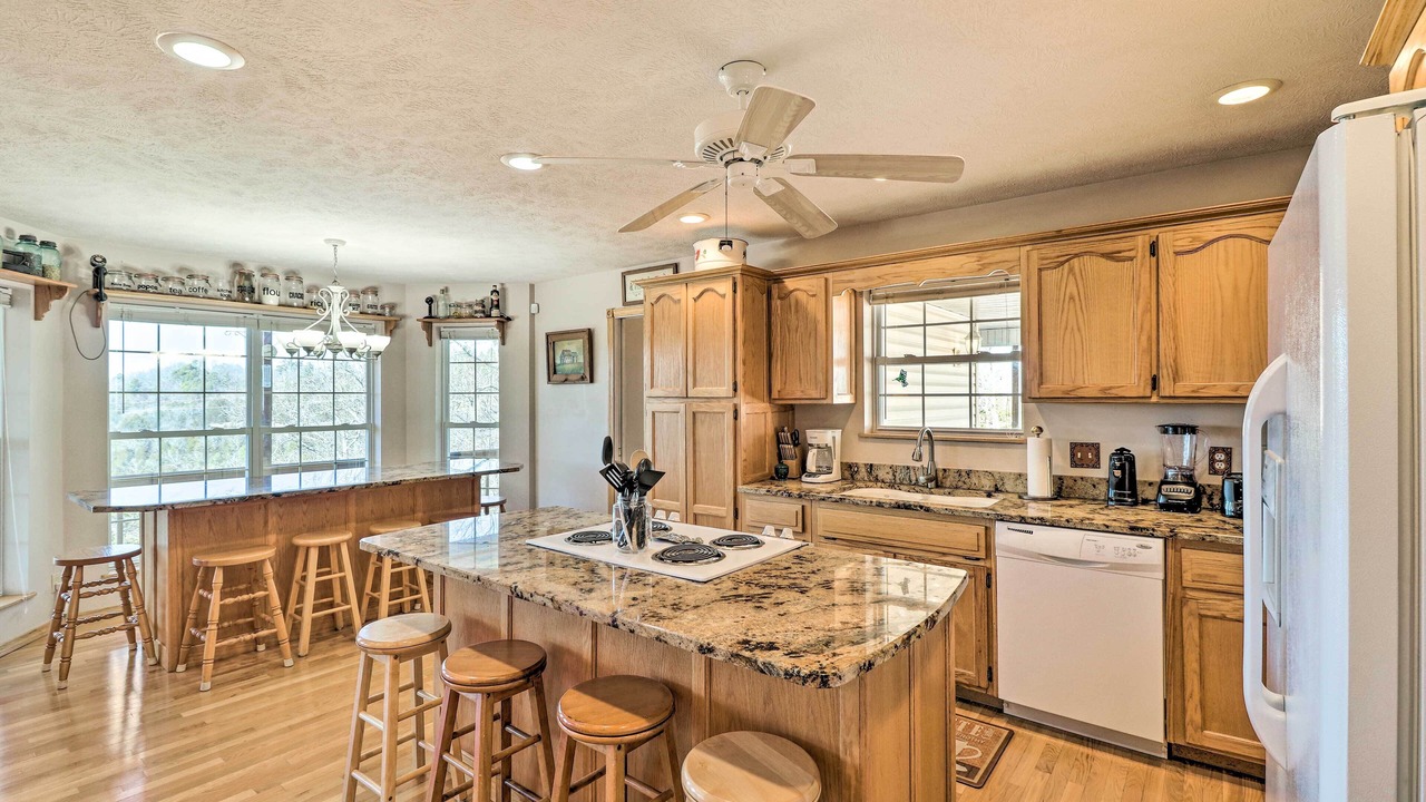 Photo of Kitchen in Calico Rock